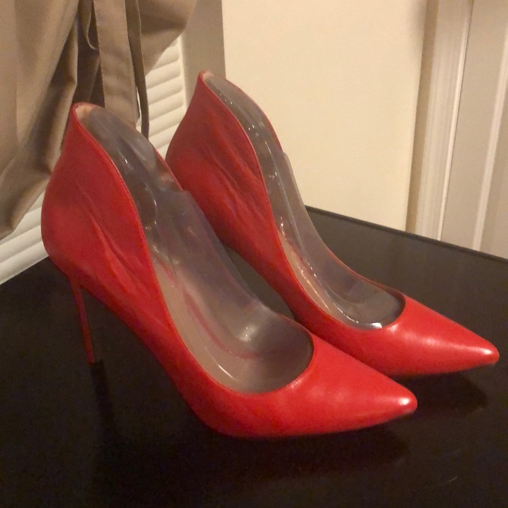 Enzo Angiolini Red leather pumps